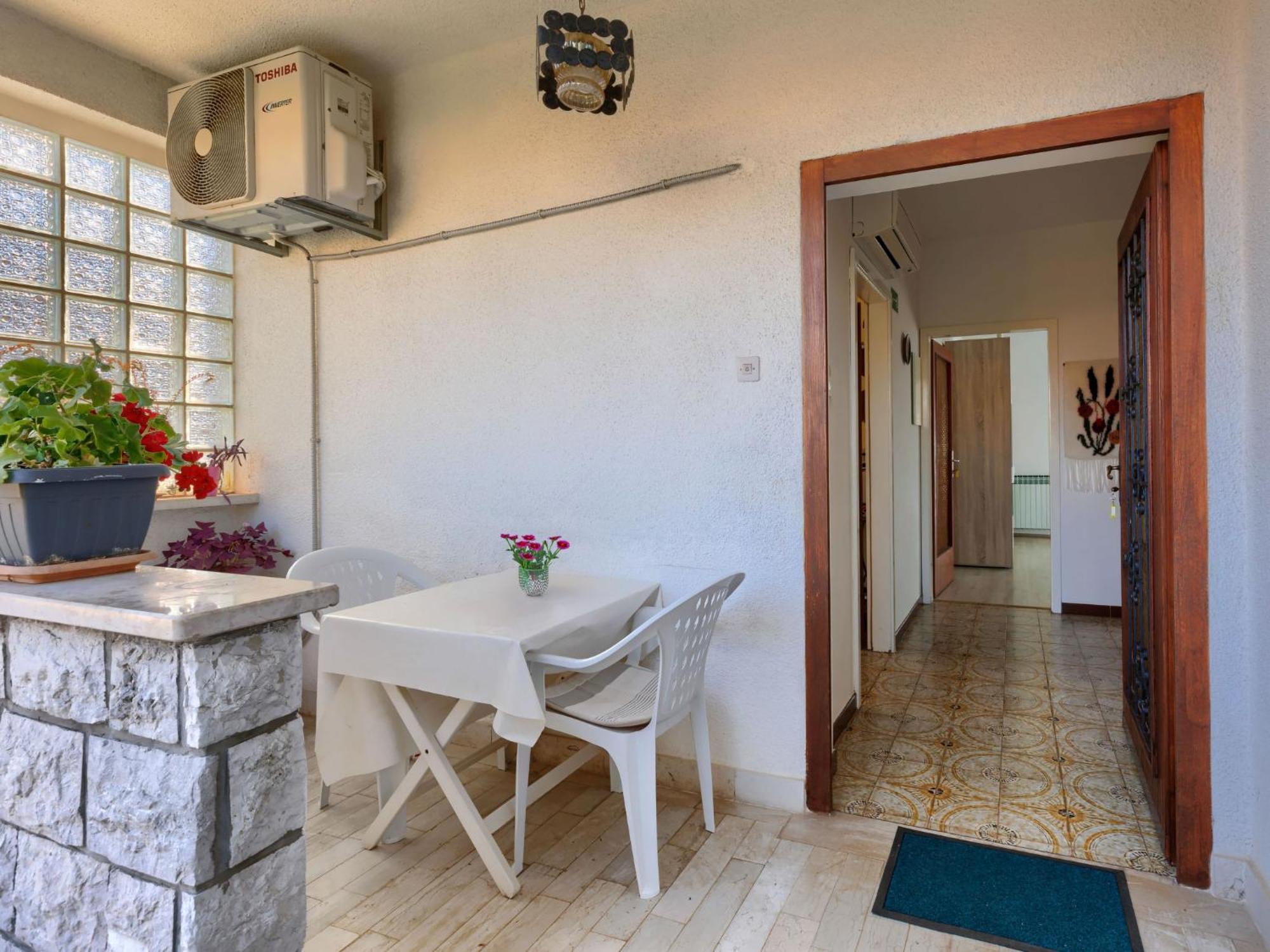 פורץ Apartment Ivanka By Interhome מראה חיצוני תמונה